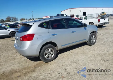 2013 Nissan Rogue S z USA, uszkodzony, nr VIN JN8AS5MT8DW553471